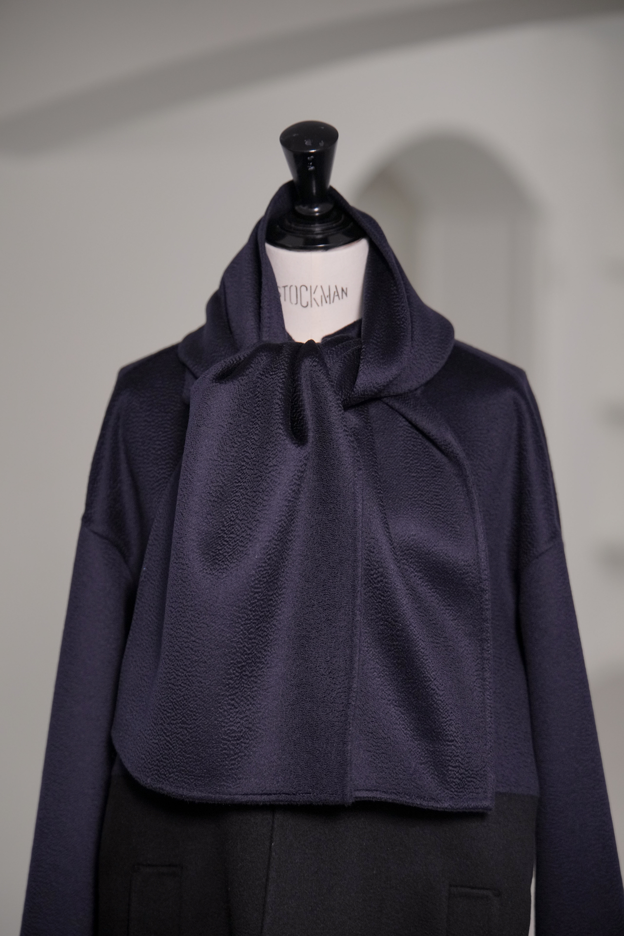 Camille Premium Navyの画像