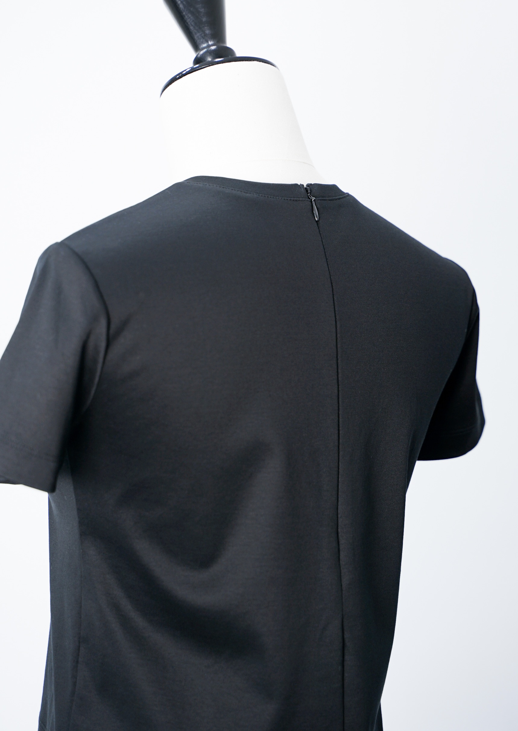 Amy Clopped Blackの画像