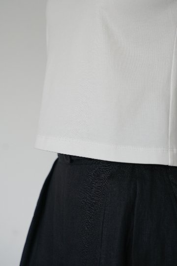 Amy Clopped Whiteの画像