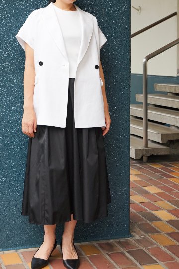 Amy Clopped Whiteの画像