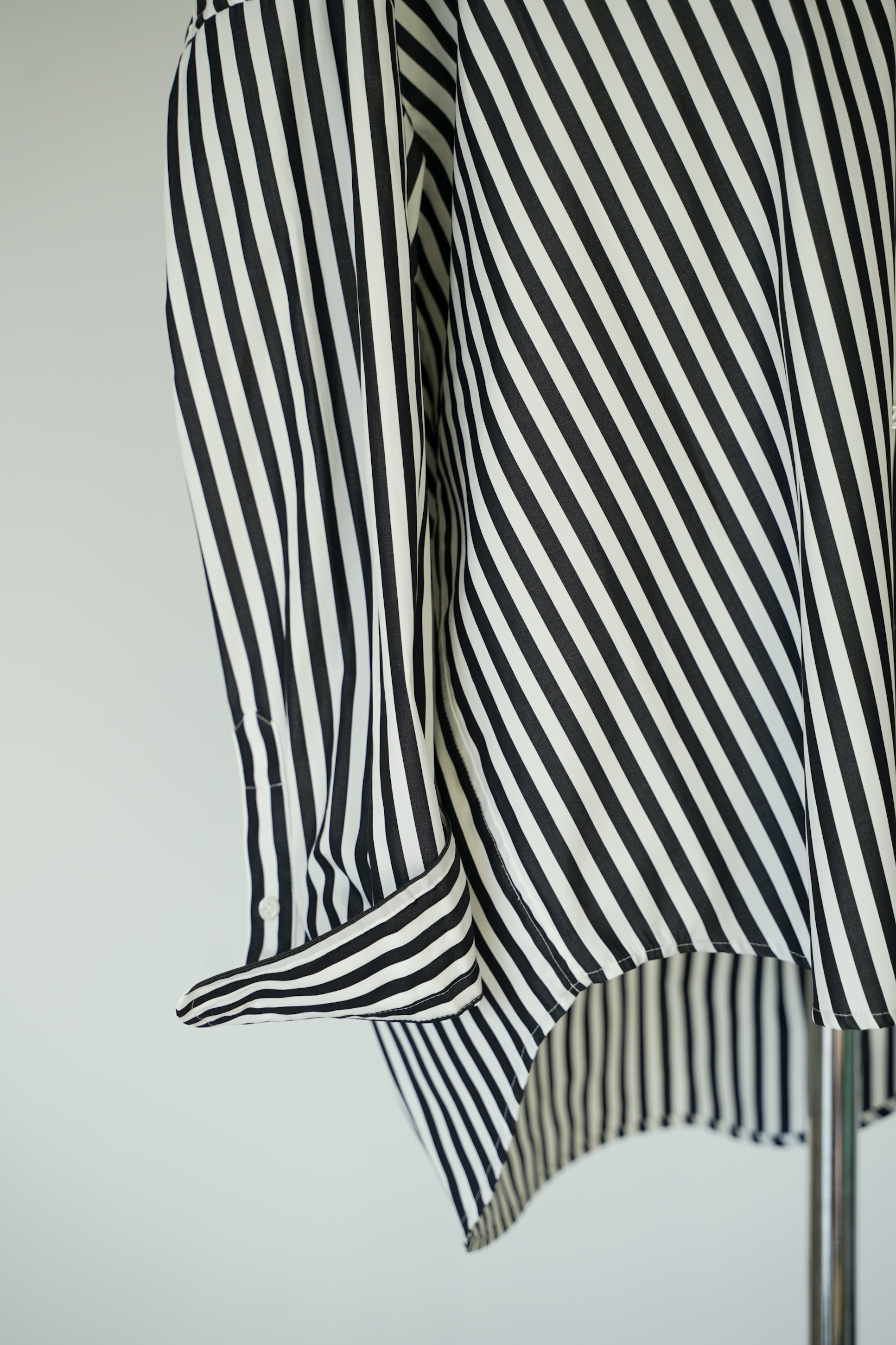 Ray Stripe White/Blackの画像