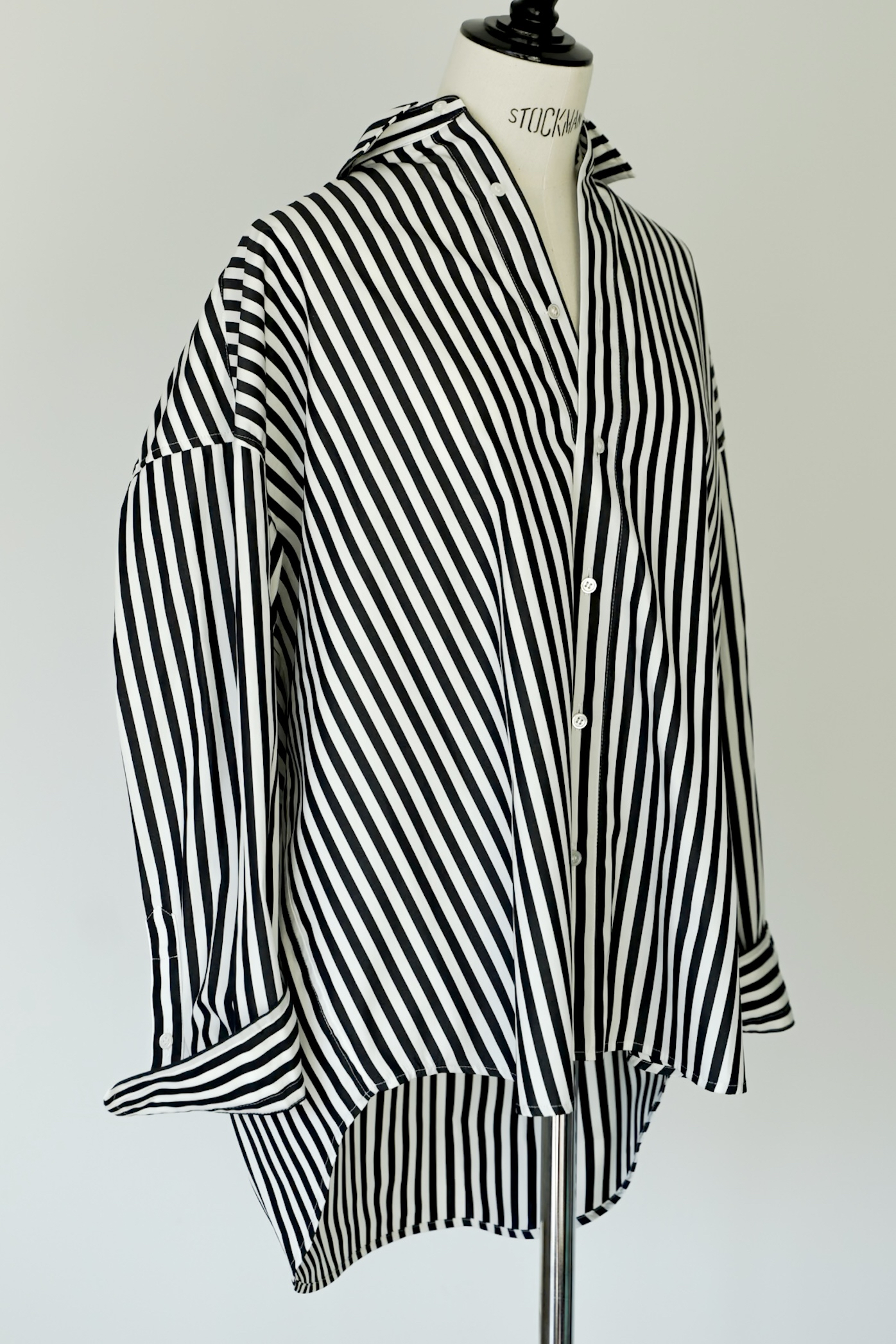 Ray Stripe White/Blackの画像