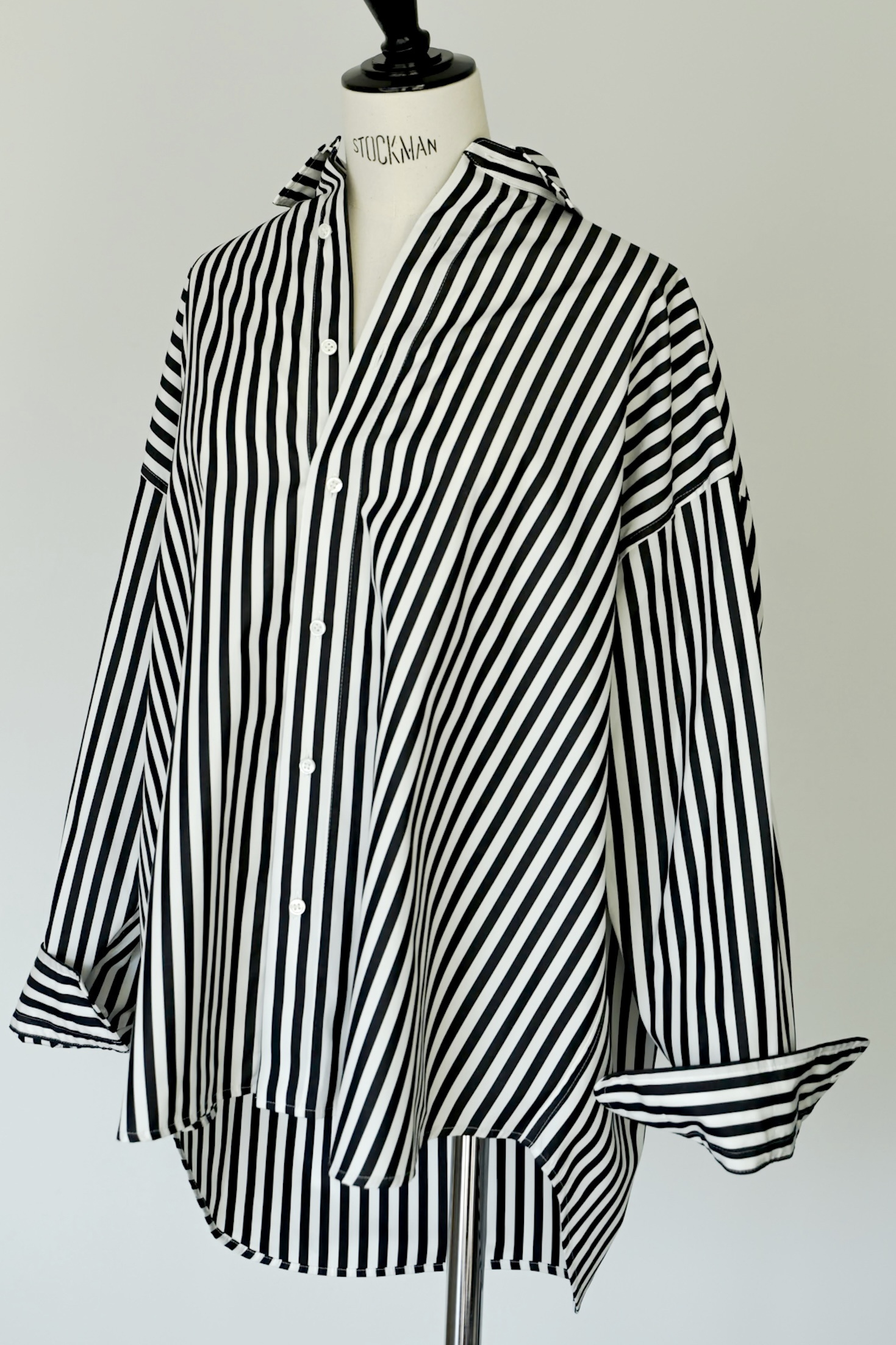Ray Stripe White/Blackの画像