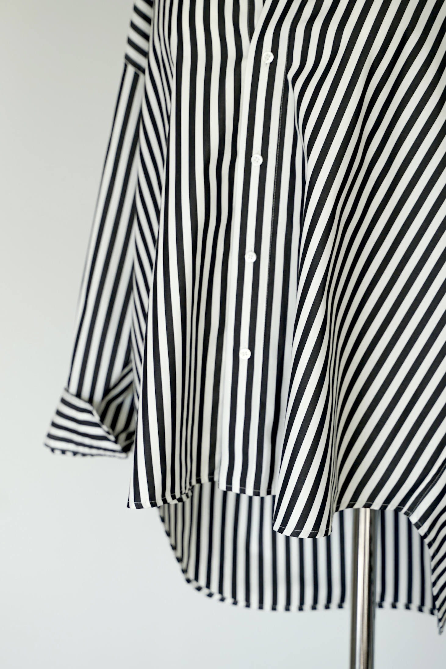 Ray Stripe White/Blackの画像
