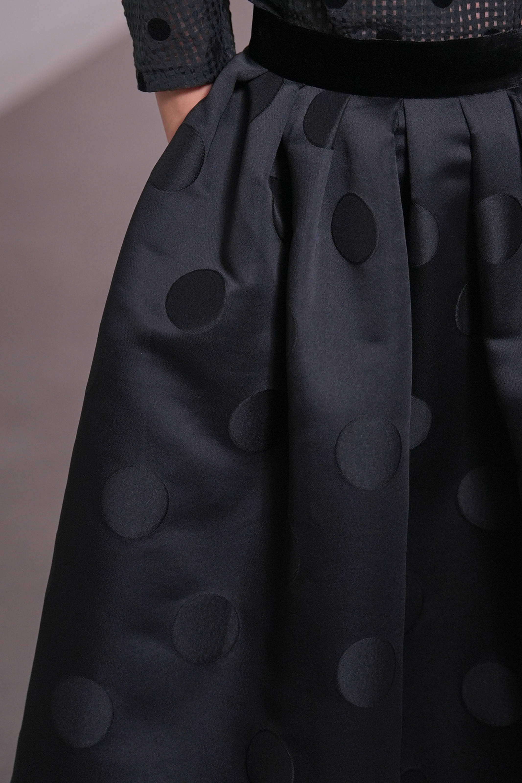 Anna Satin Dotの画像
