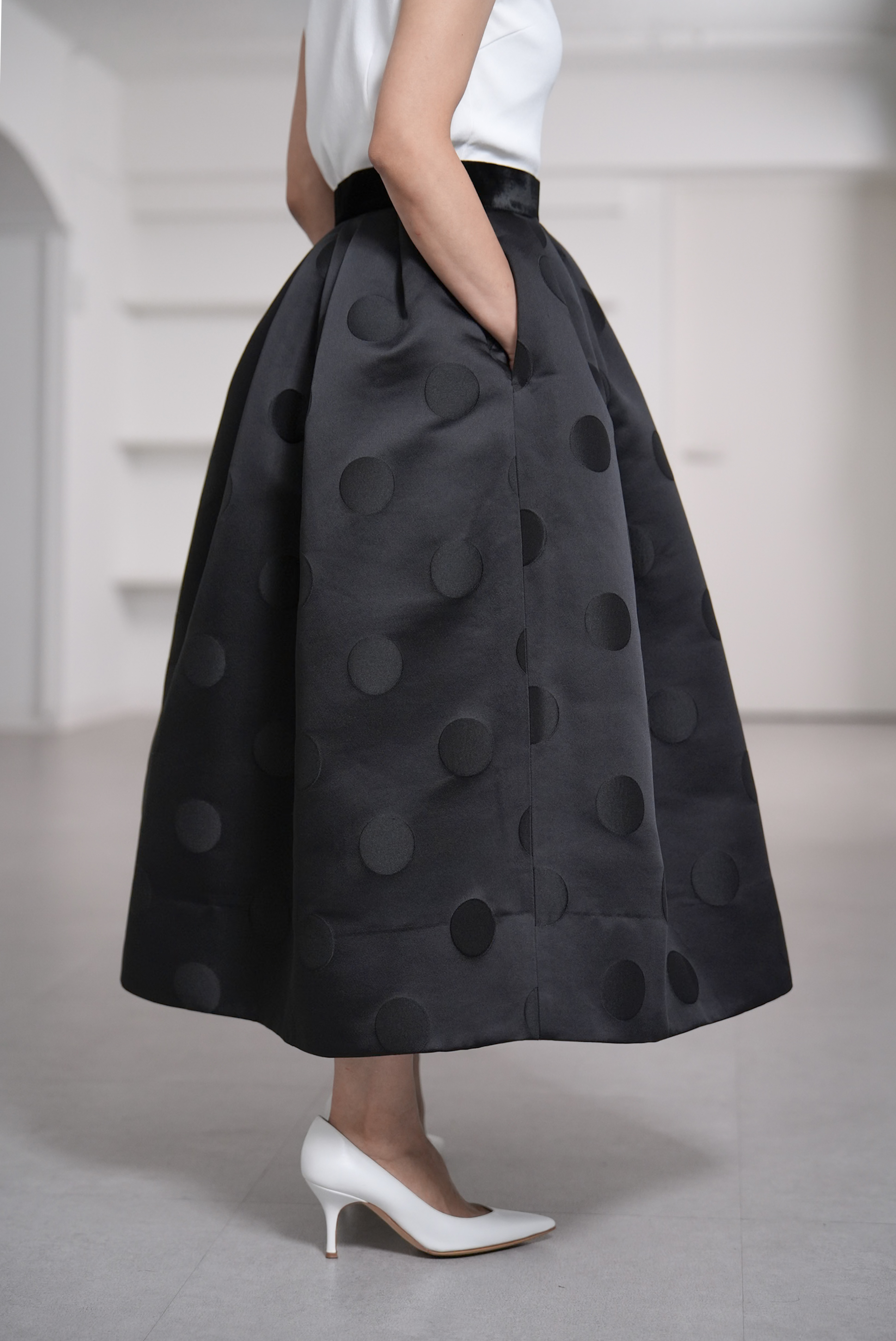 【3月上旬-3月末デリバリー予定】Anna Satin Dotの画像