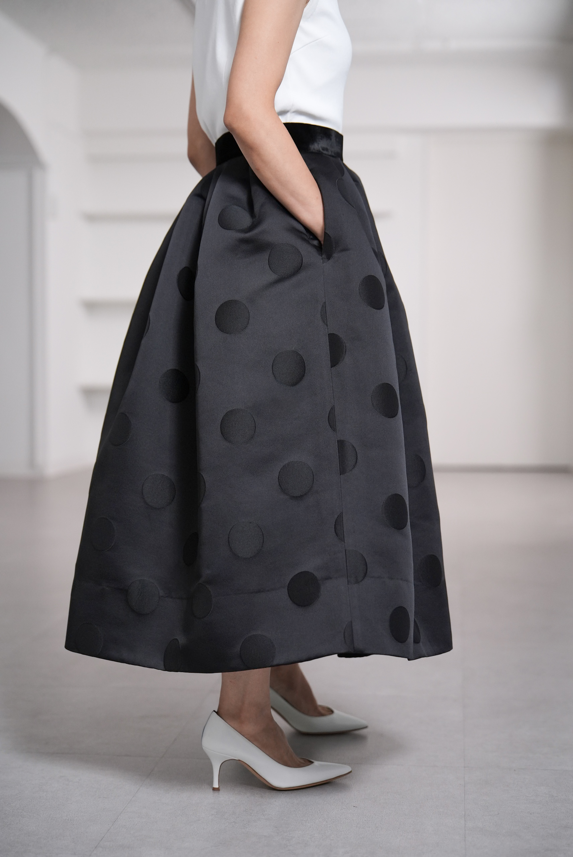 【3月上旬-3月末デリバリー予定】Anna Satin Dotの画像