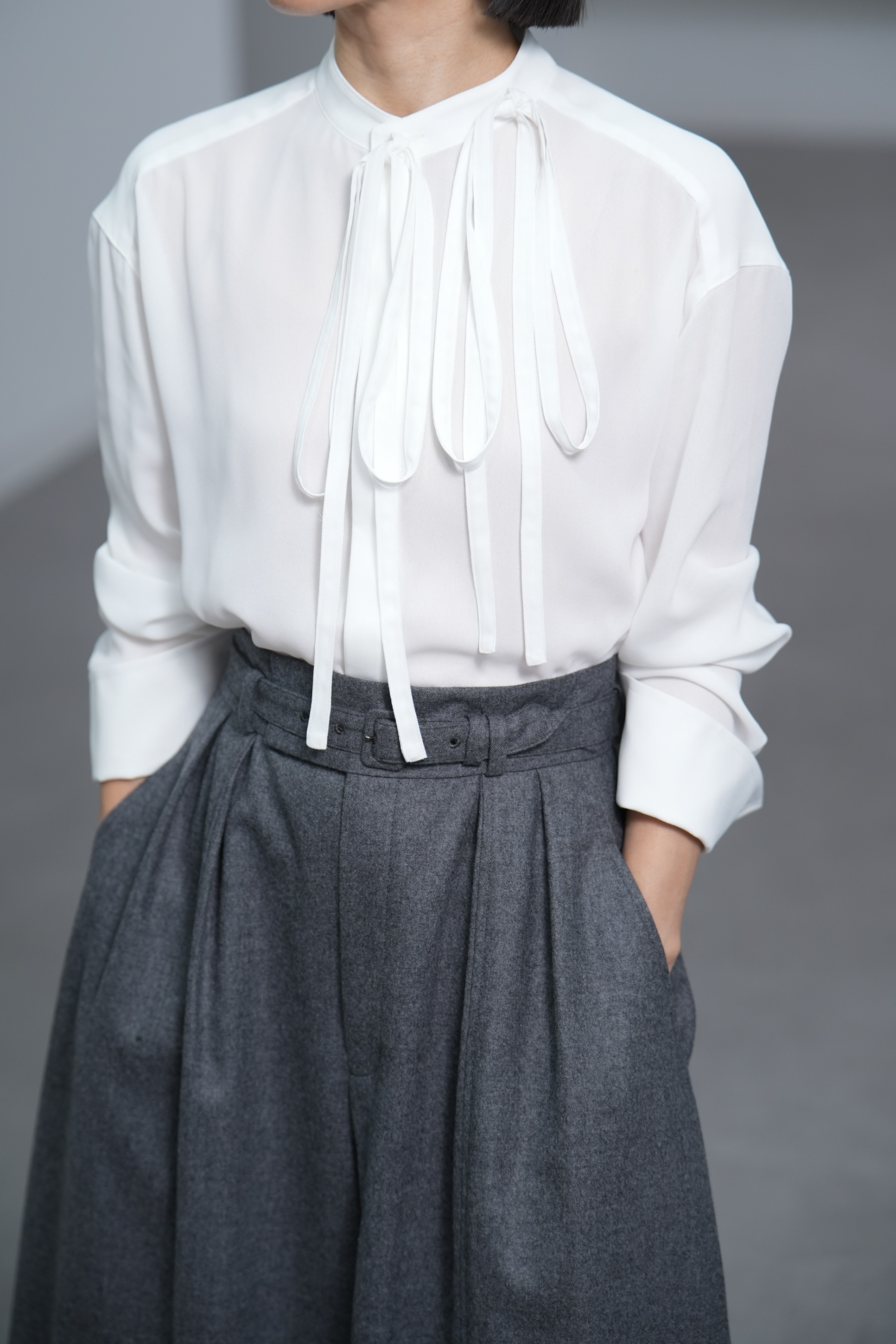 Ellen W Tie Georgette Whiteの画像