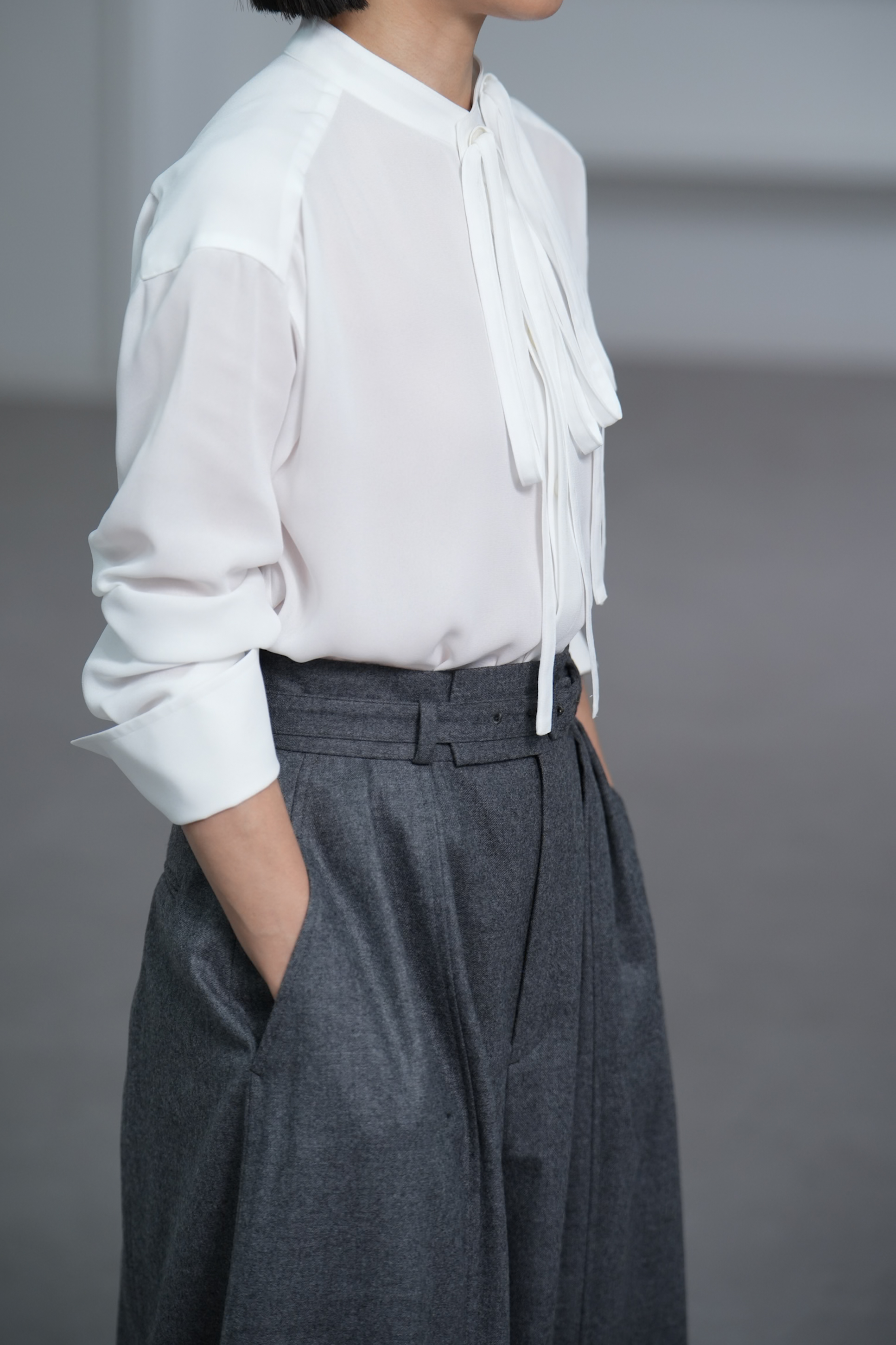 Ellen W Tie Georgette Whiteの画像