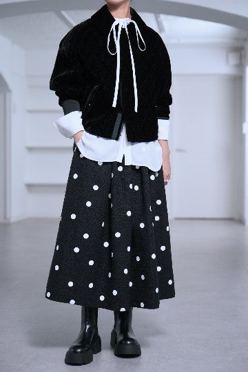 Ellen W Tie Georgette Whiteの画像