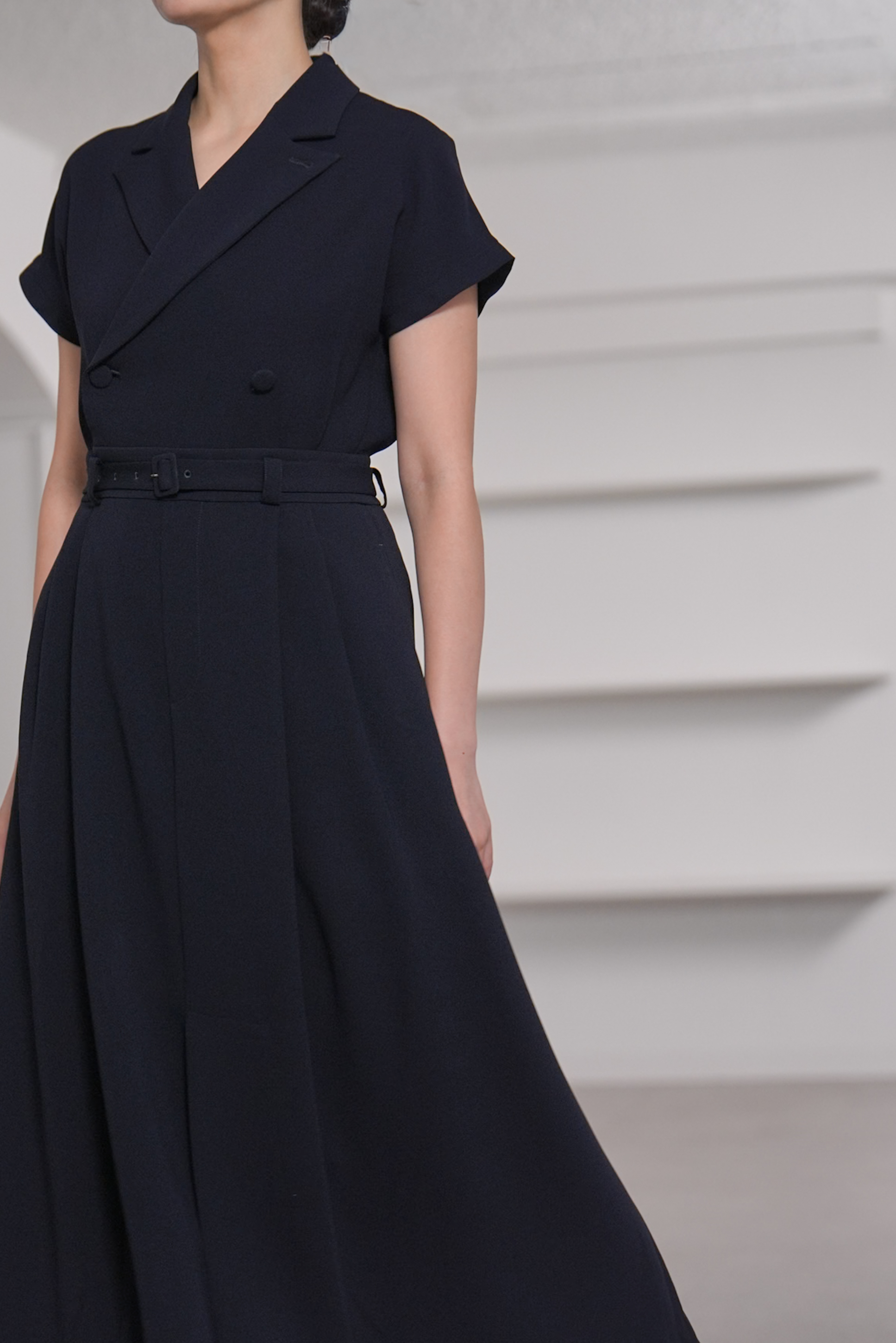 【2月中旬-2月末デリバリー予定】Elliot (全2色)の画像