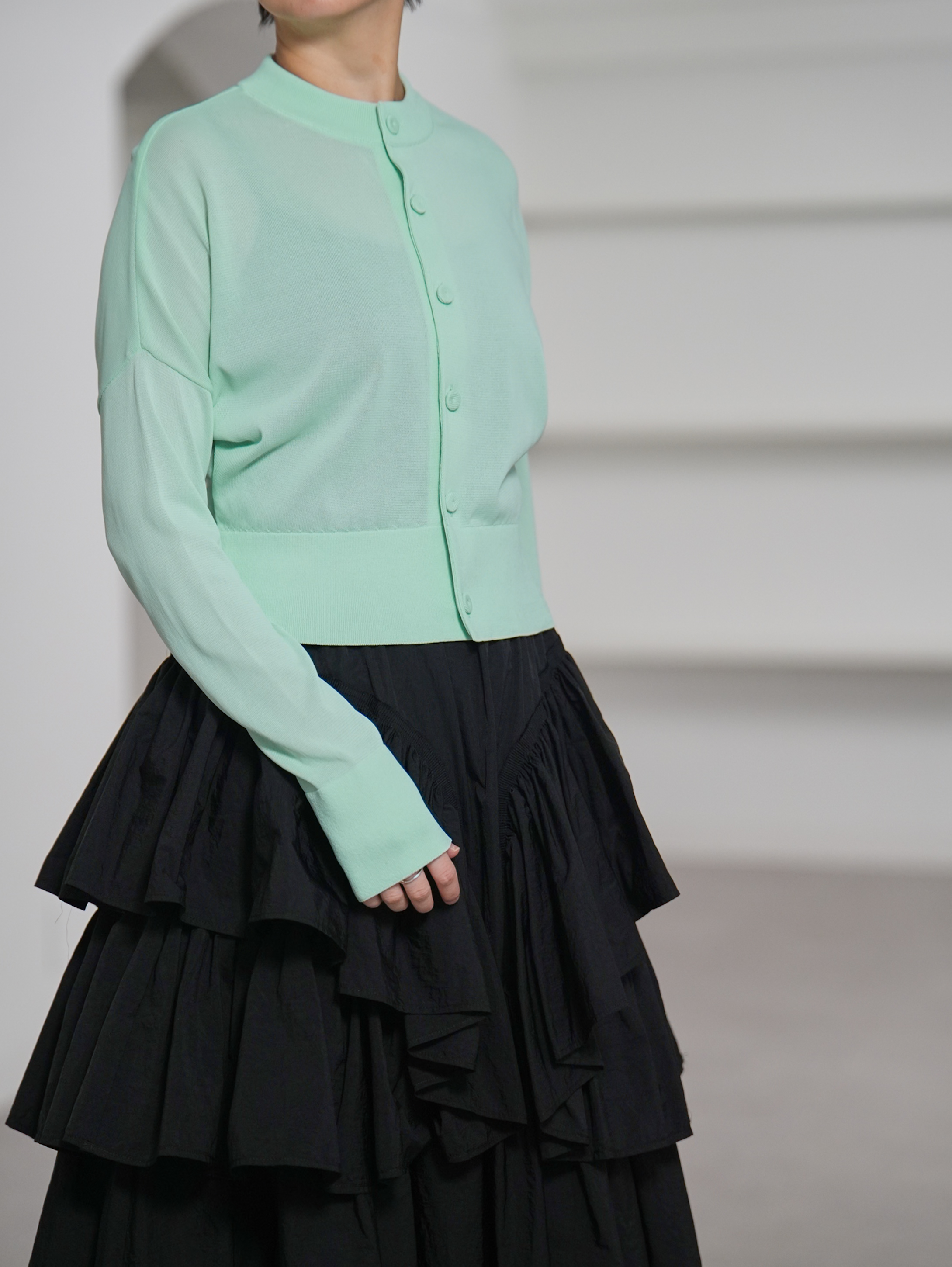 【3月末-4月中旬デリバリー予定】Demi Sheer (全4色)の画像