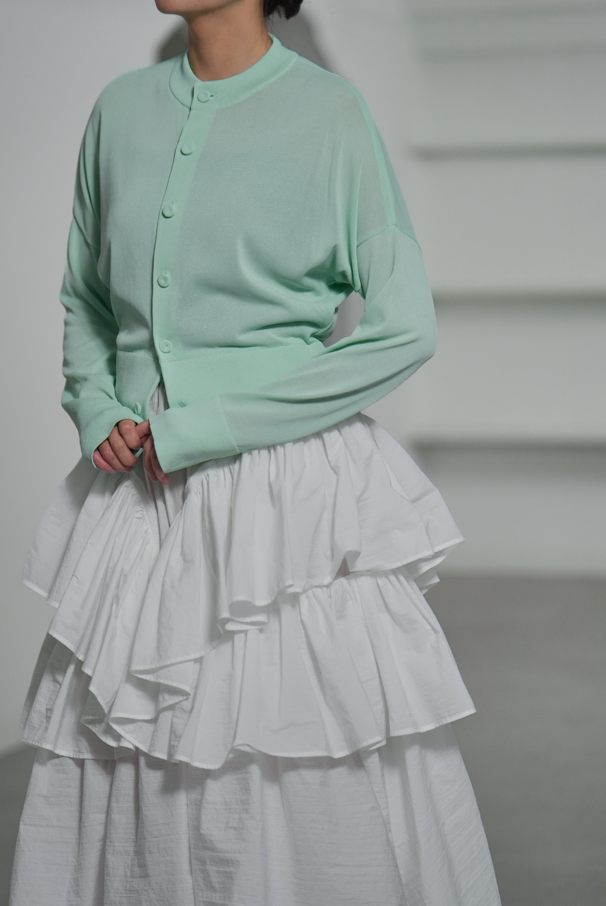 【3月末-4月中旬デリバリー予定】Demi Sheer (全4色)の画像