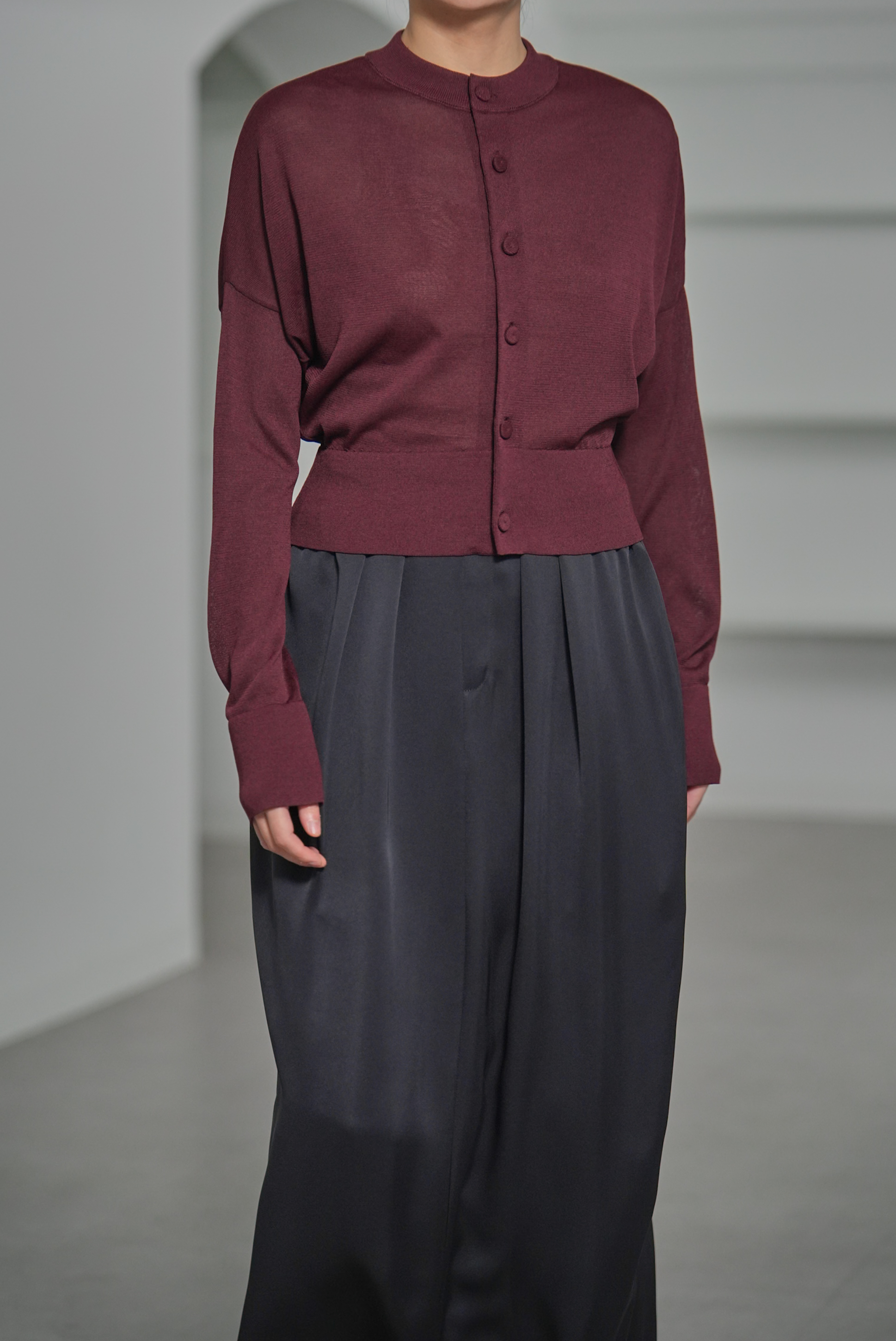 【3月末-4月中旬デリバリー予定】Demi Sheer (全4色)の画像