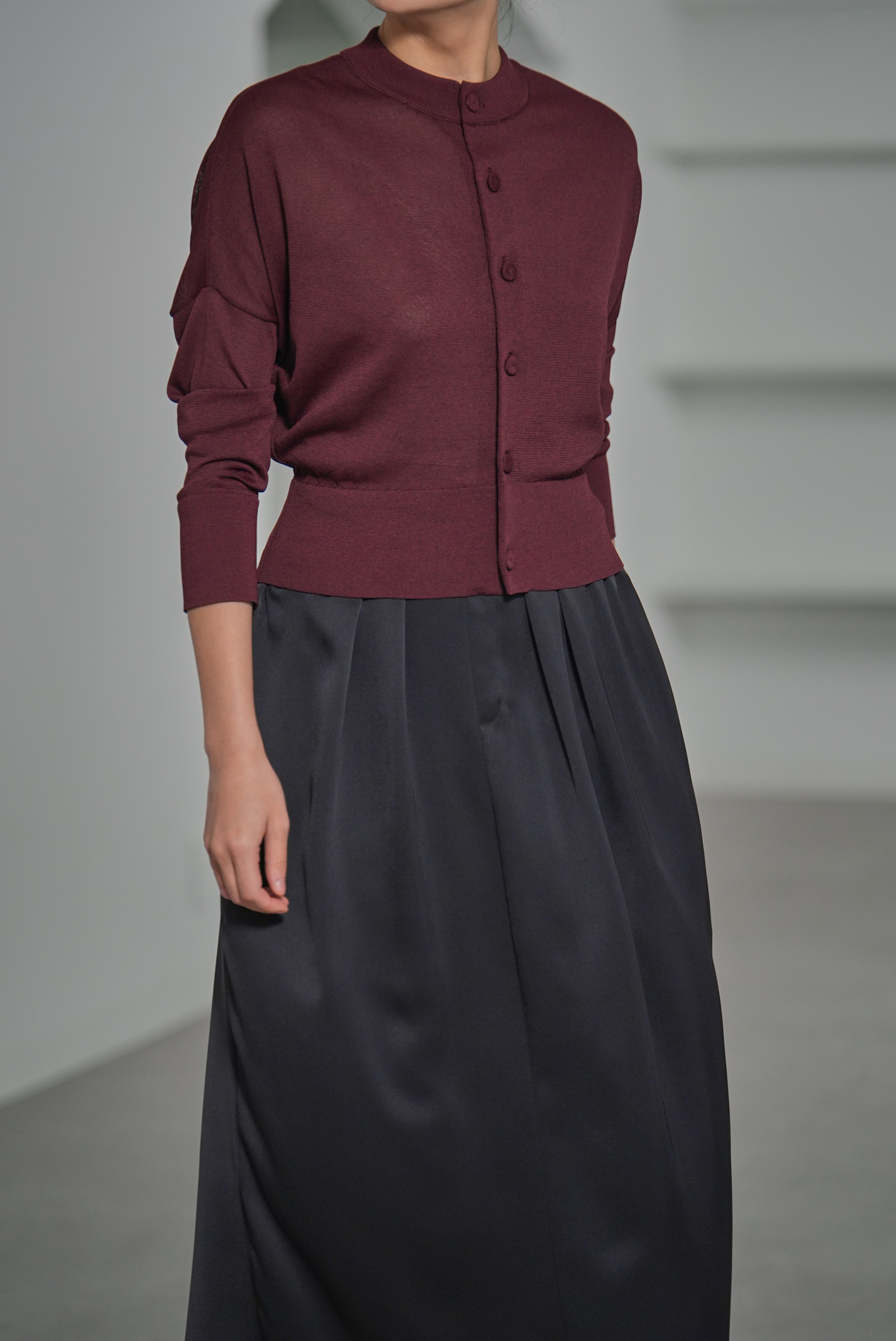 【3月末-4月中旬デリバリー予定】Demi Sheer (全4色)の画像