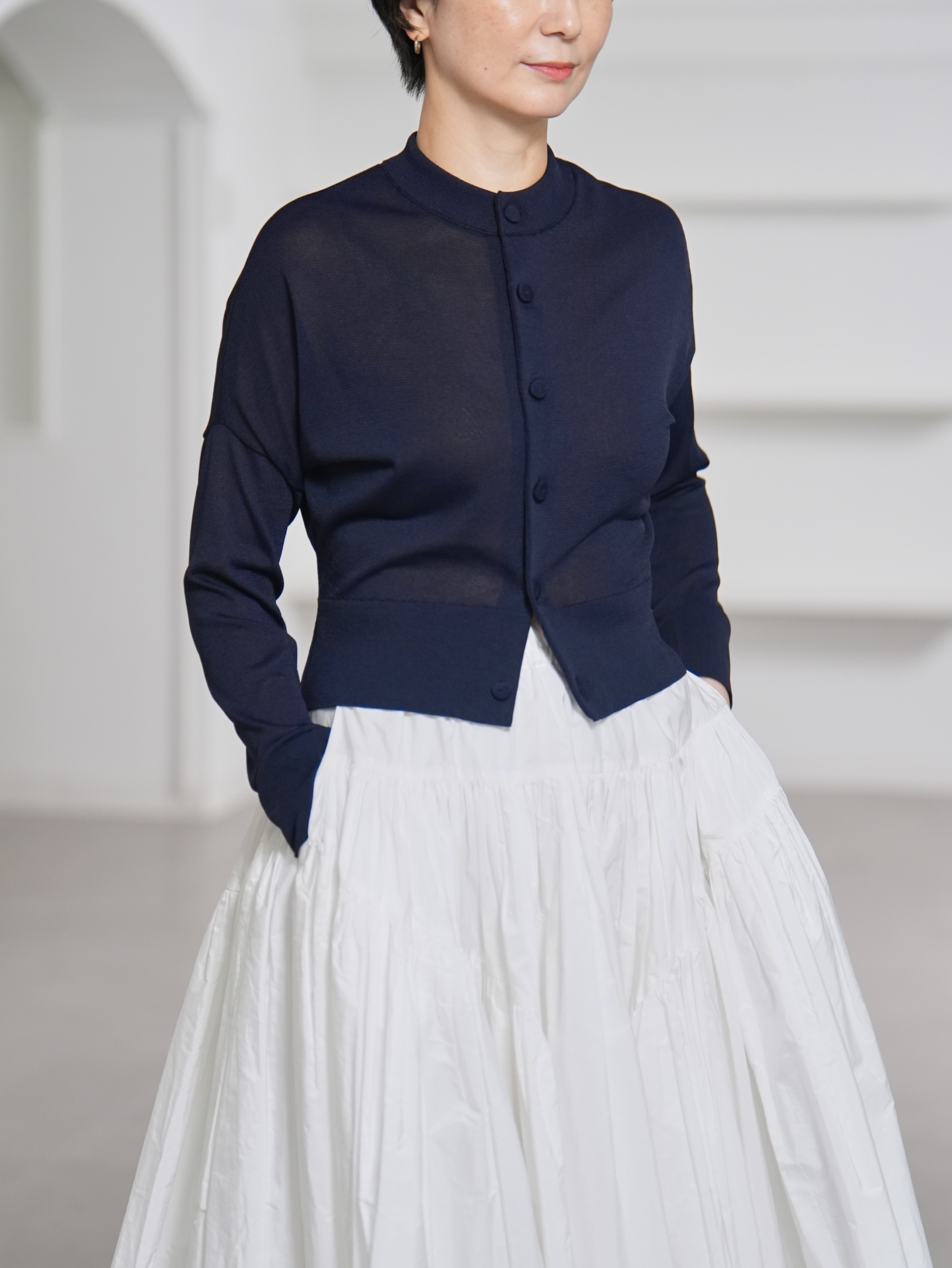 【3月末-4月中旬デリバリー予定】Demi Sheer (全4色)の画像