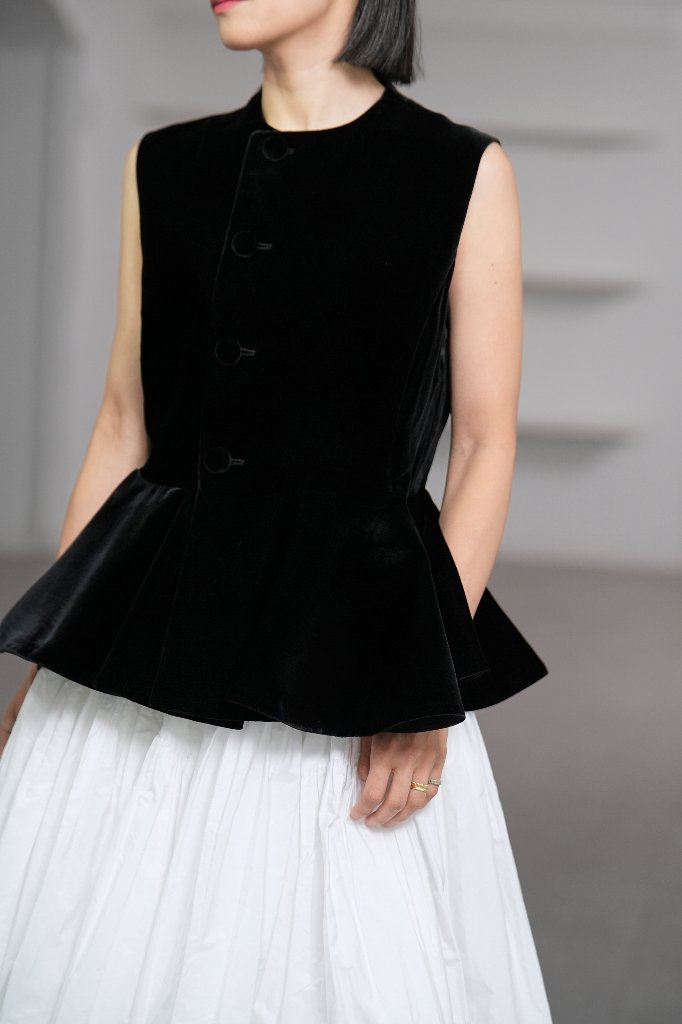 スカート she tokyo Natalie black she tokyo Natalie black すべて｜SHE Tokyo online shop