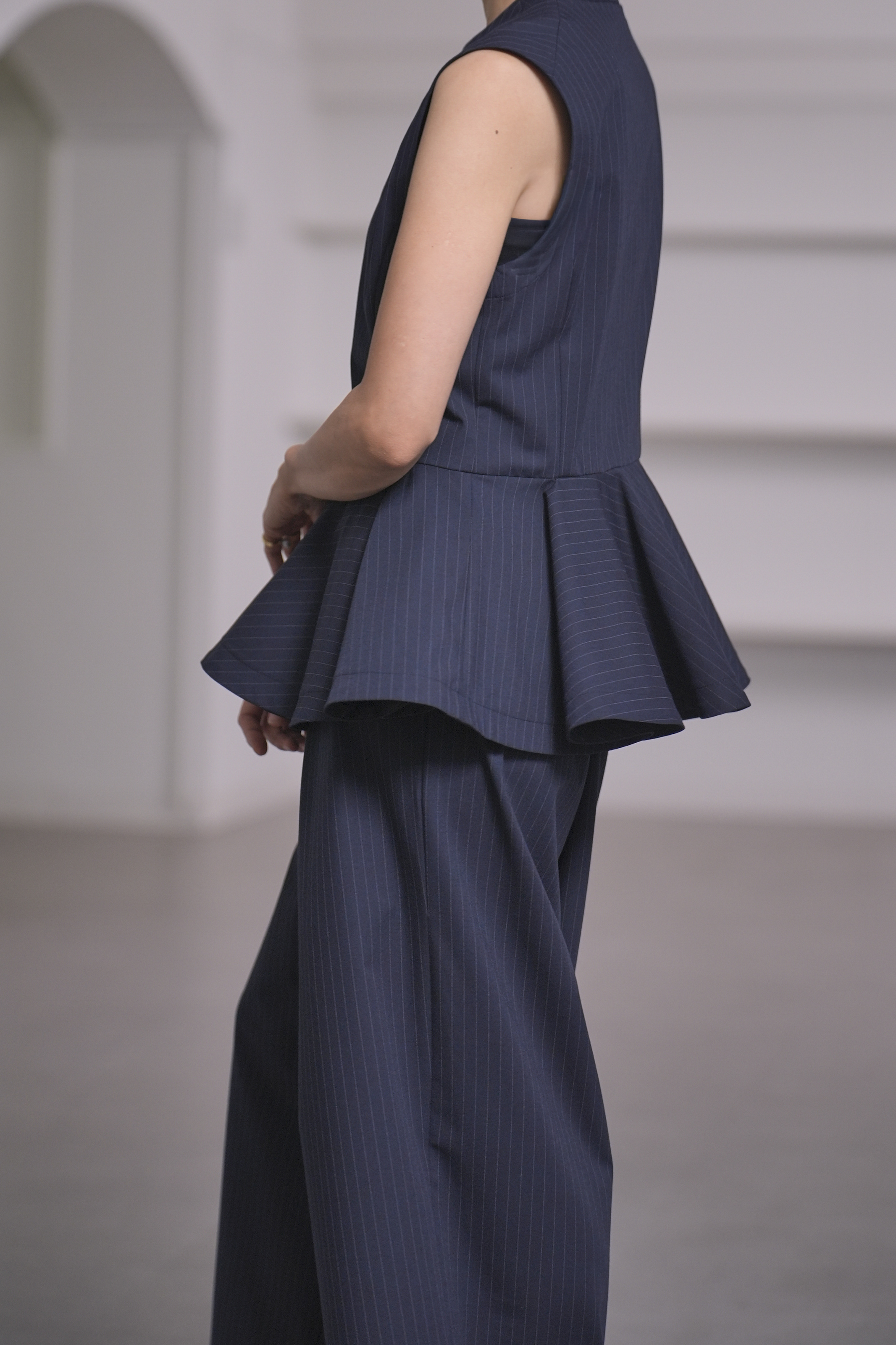 Faye Pinstripeの画像
