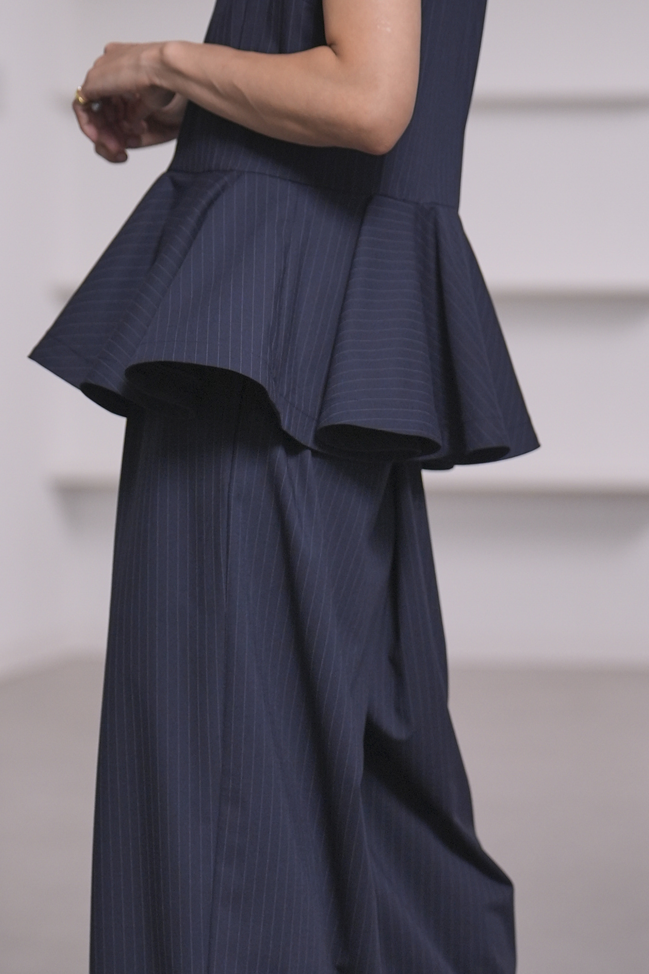 Faye Pinstripeの画像
