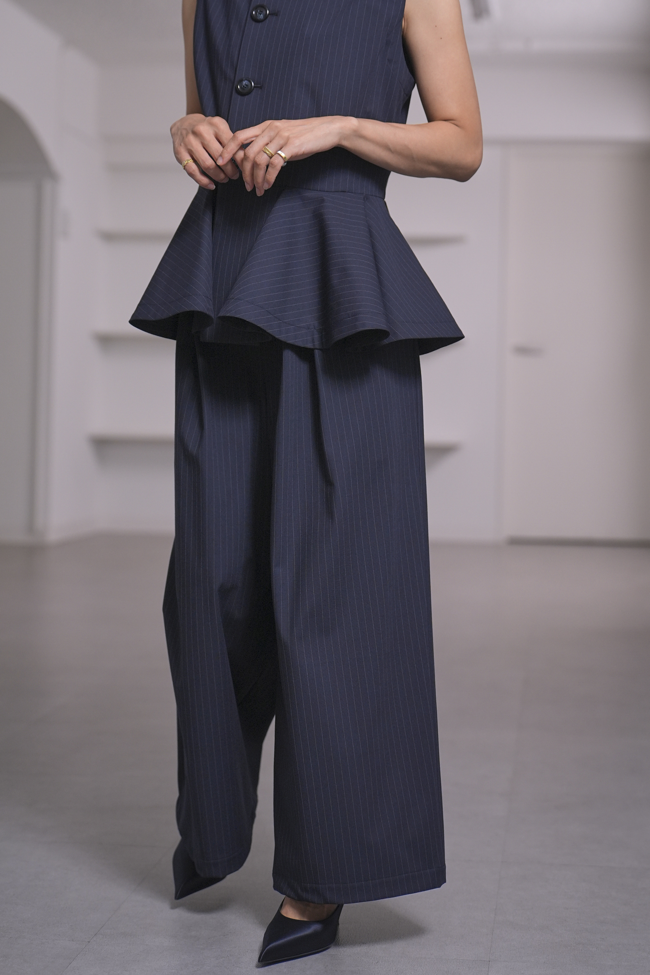Faye Pinstripeの画像