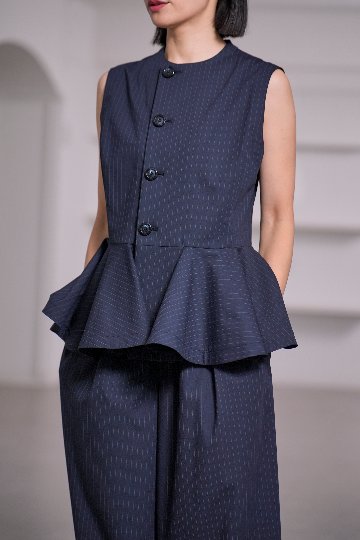 Faye Pinstripeの画像