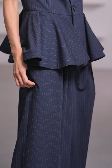 Faye Pinstripeの画像