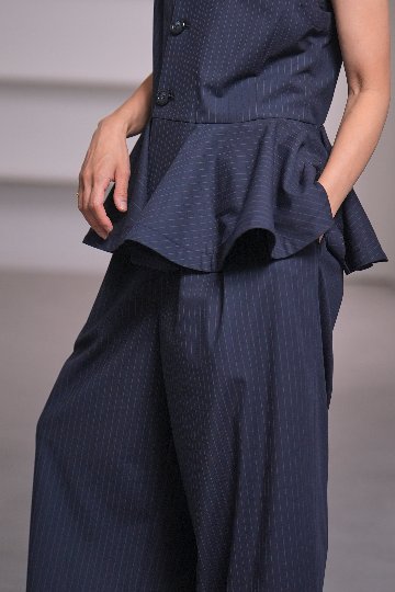Faye Pinstripeの画像