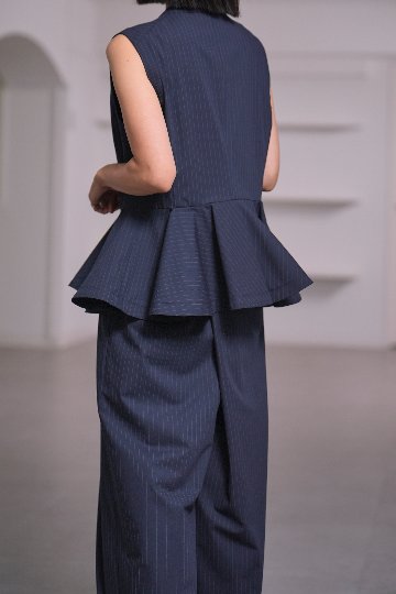 Faye Pinstripeの画像