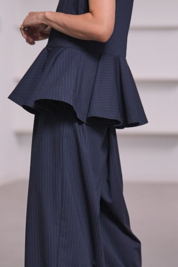 Faye Pinstripeの画像