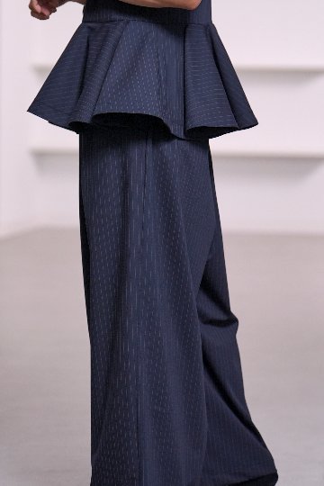 Faye Pinstripeの画像