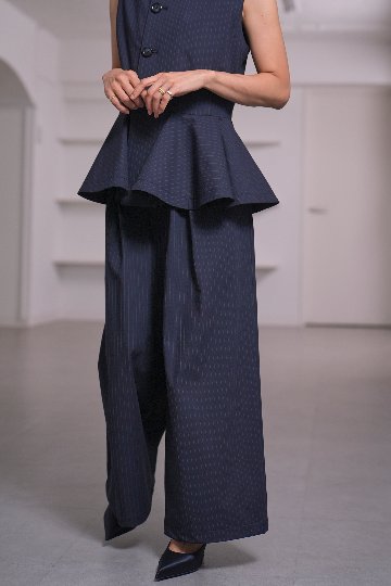Faye Pinstripeの画像