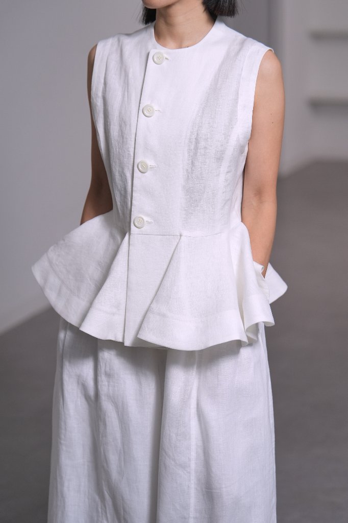 Tops｜SHE Tokyo online shop