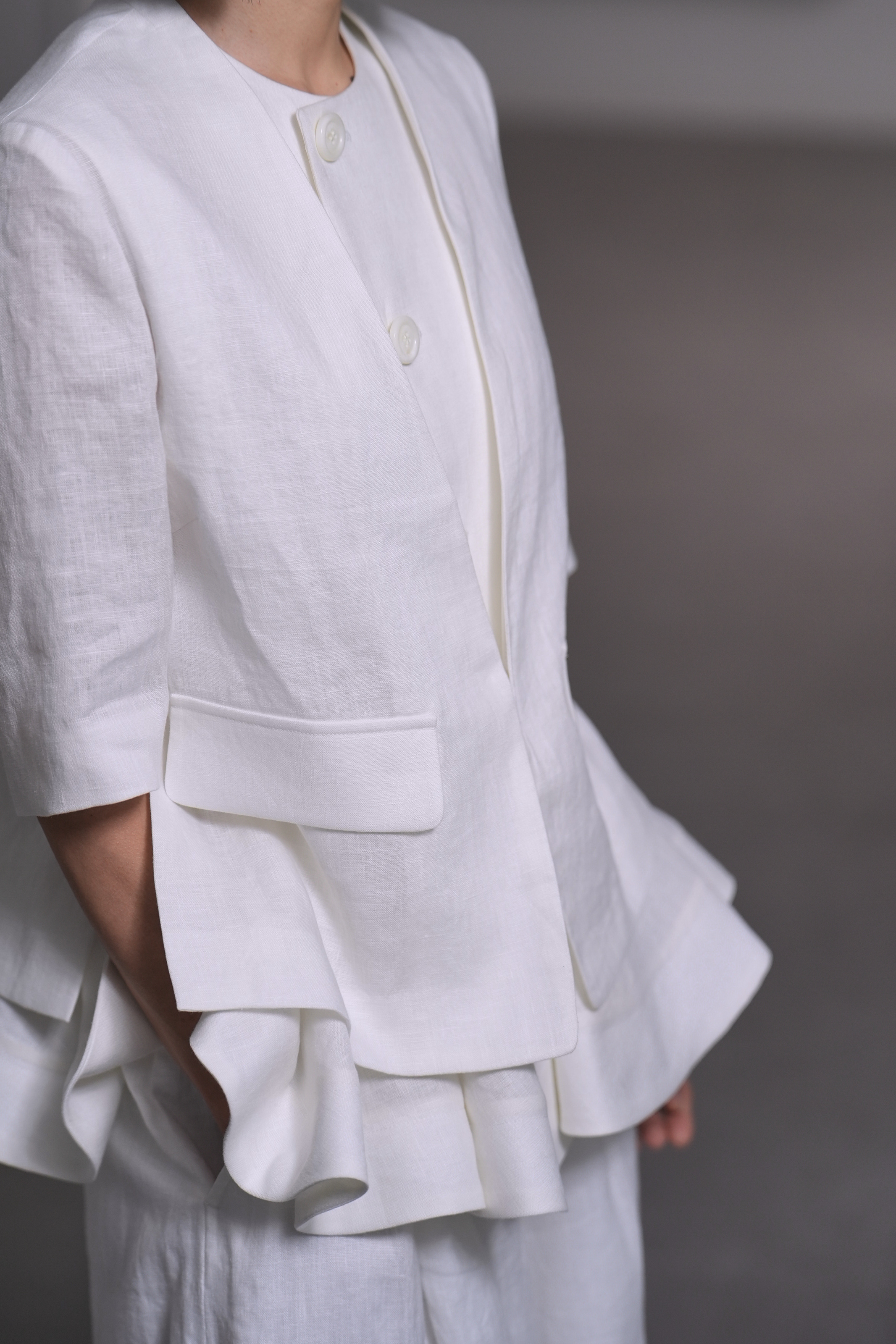 【4月上旬-5月上旬デリバリー予定】Len Linen (全3色)の画像