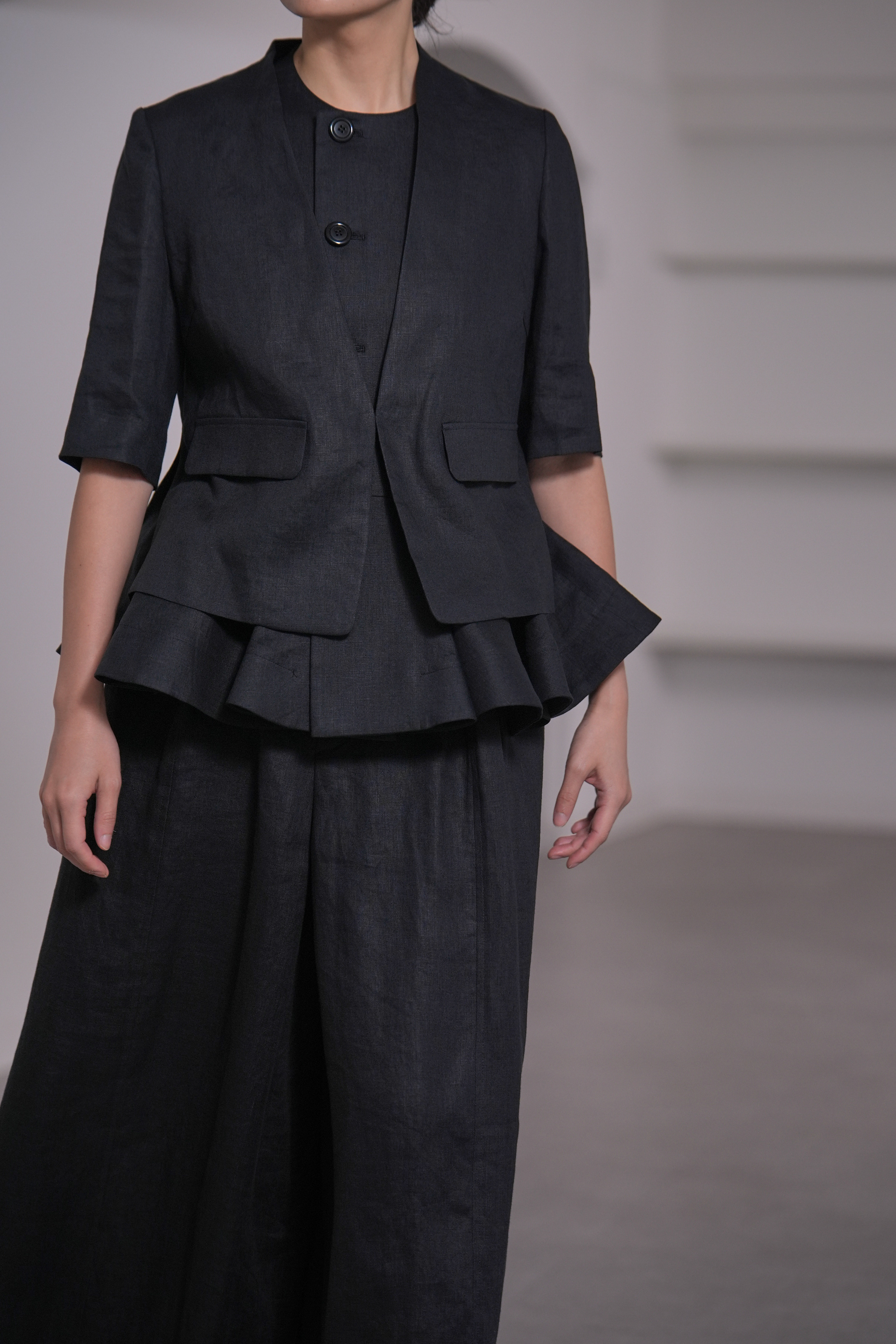 【4月上旬-5月上旬デリバリー予定】Len Linen (全3色)の画像