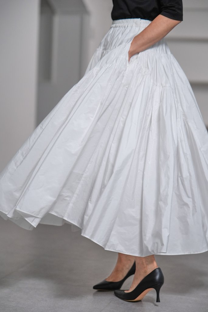 すべて｜SHE Tokyo online shop