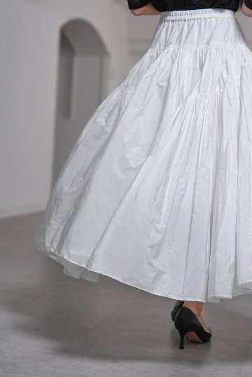 Eleanor Whiteの画像