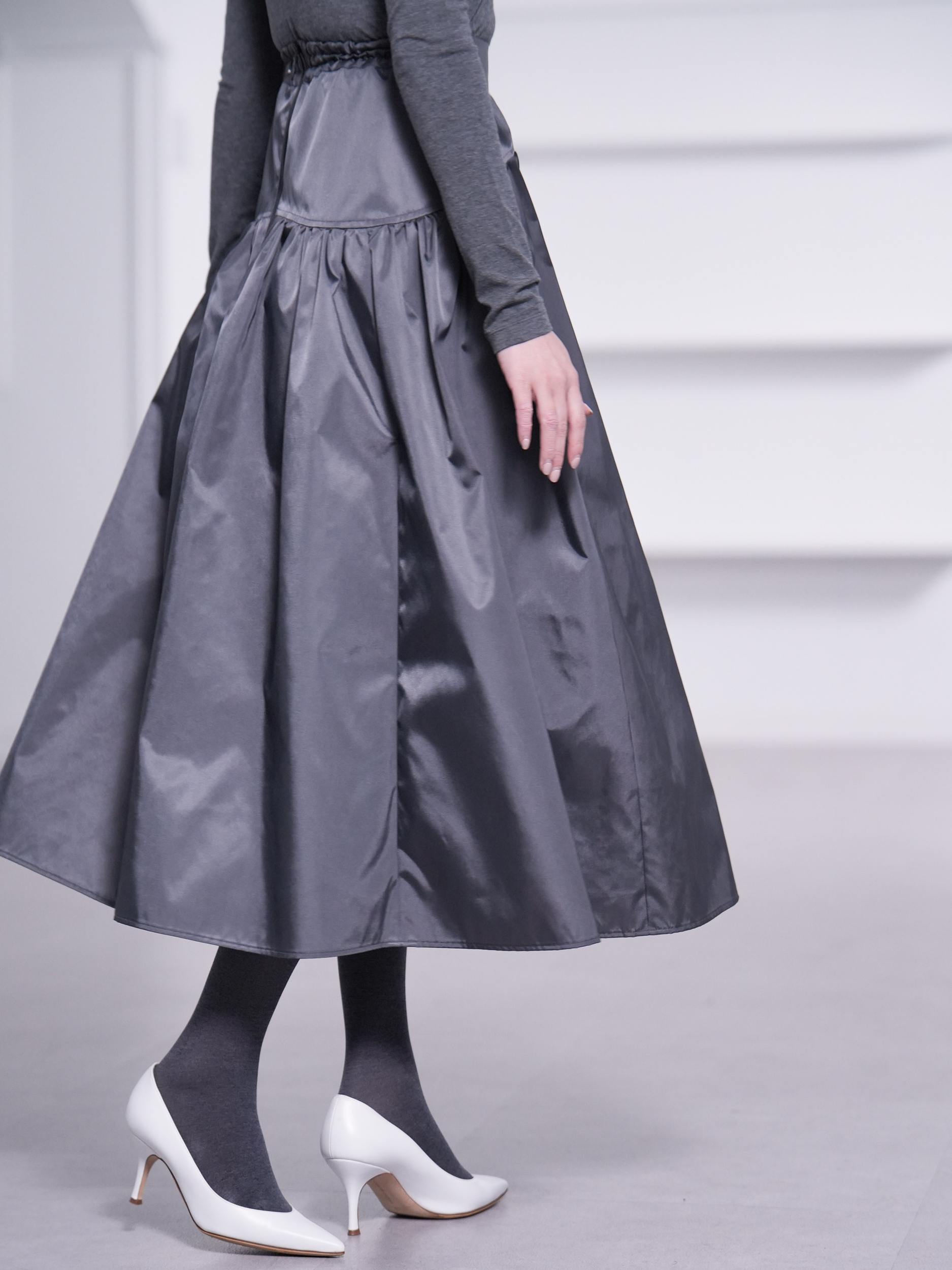 she tokyo スカート★［suzy］36ブラック Suzy Black | SHE Tokyo online shop