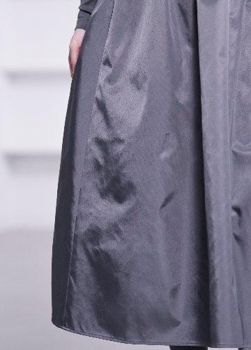 Suzy Dark Gray | SHE Tokyo online shop