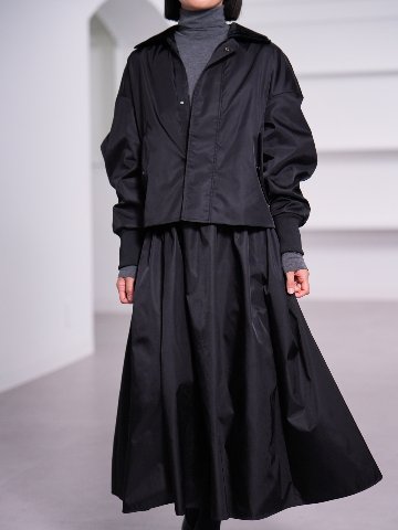 Suzy Black | SHE Tokyo online shop