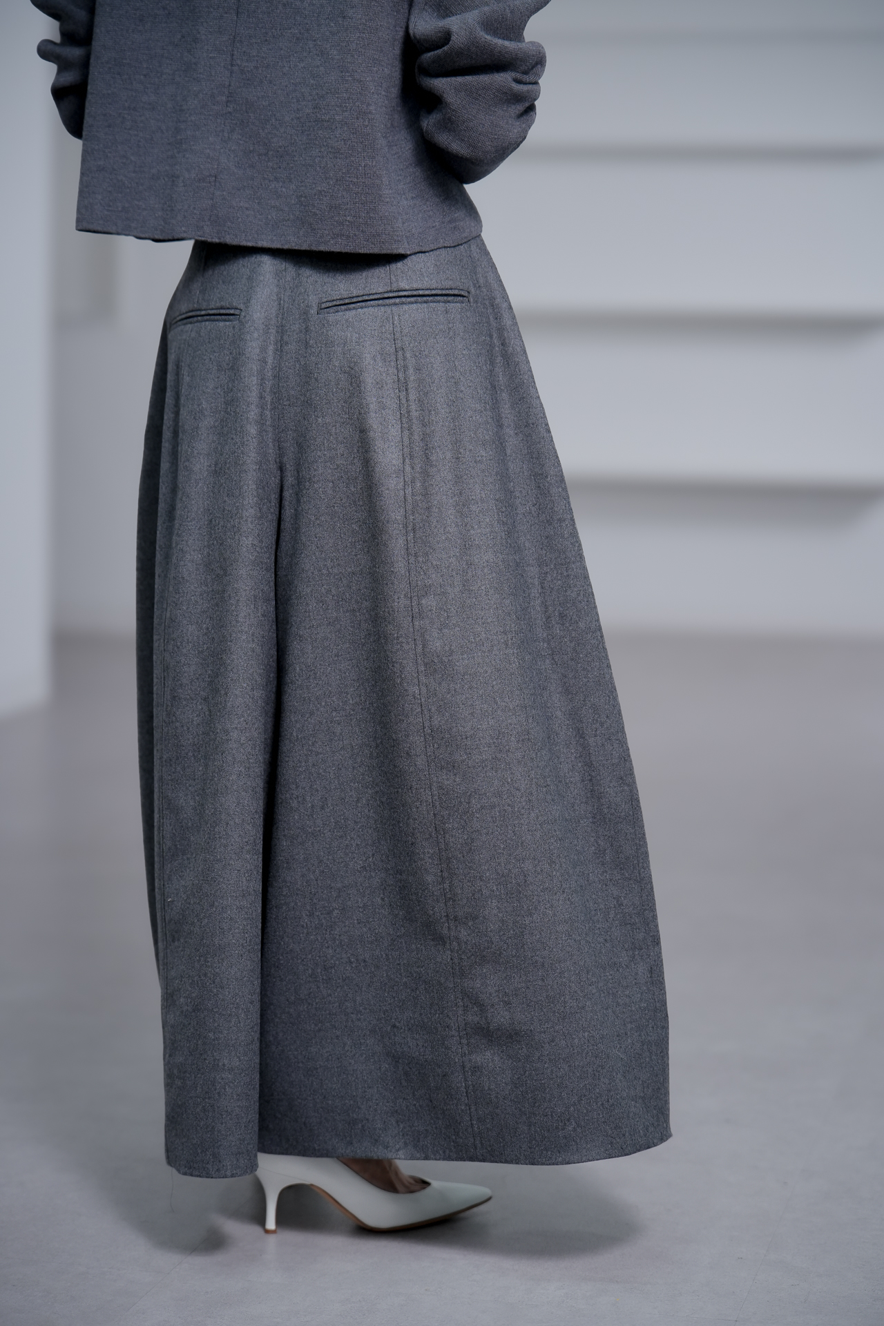 Moss Charcoalの画像