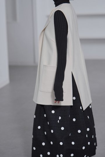 Nikita Wool Cashmere Off Whiteの画像