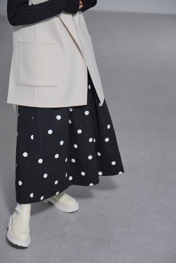 Nikita Wool Cashmere Off Whiteの画像