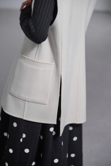 Nikita Wool Cashmere Off Whiteの画像