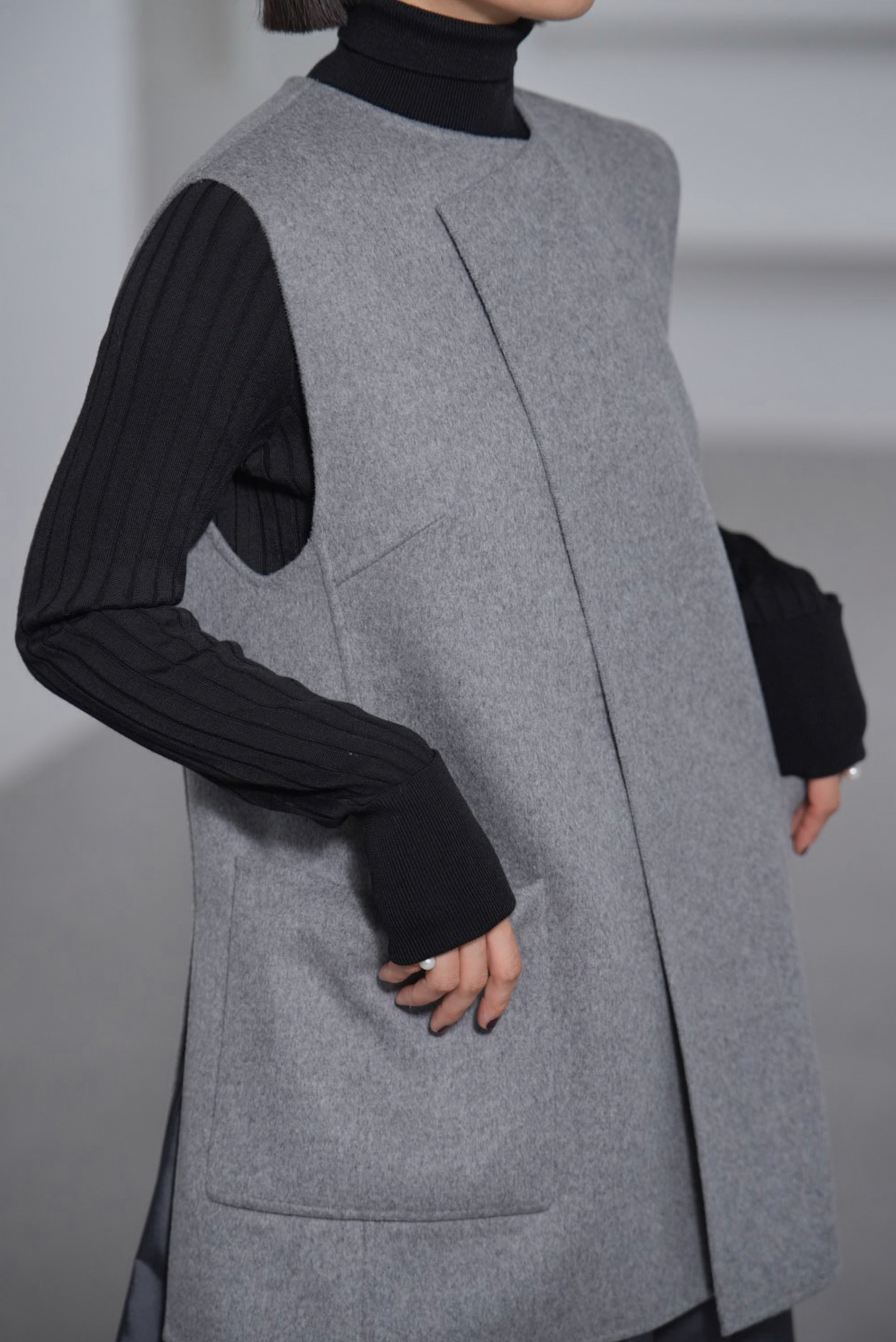 Nikita Wool Cashmere Grayの画像