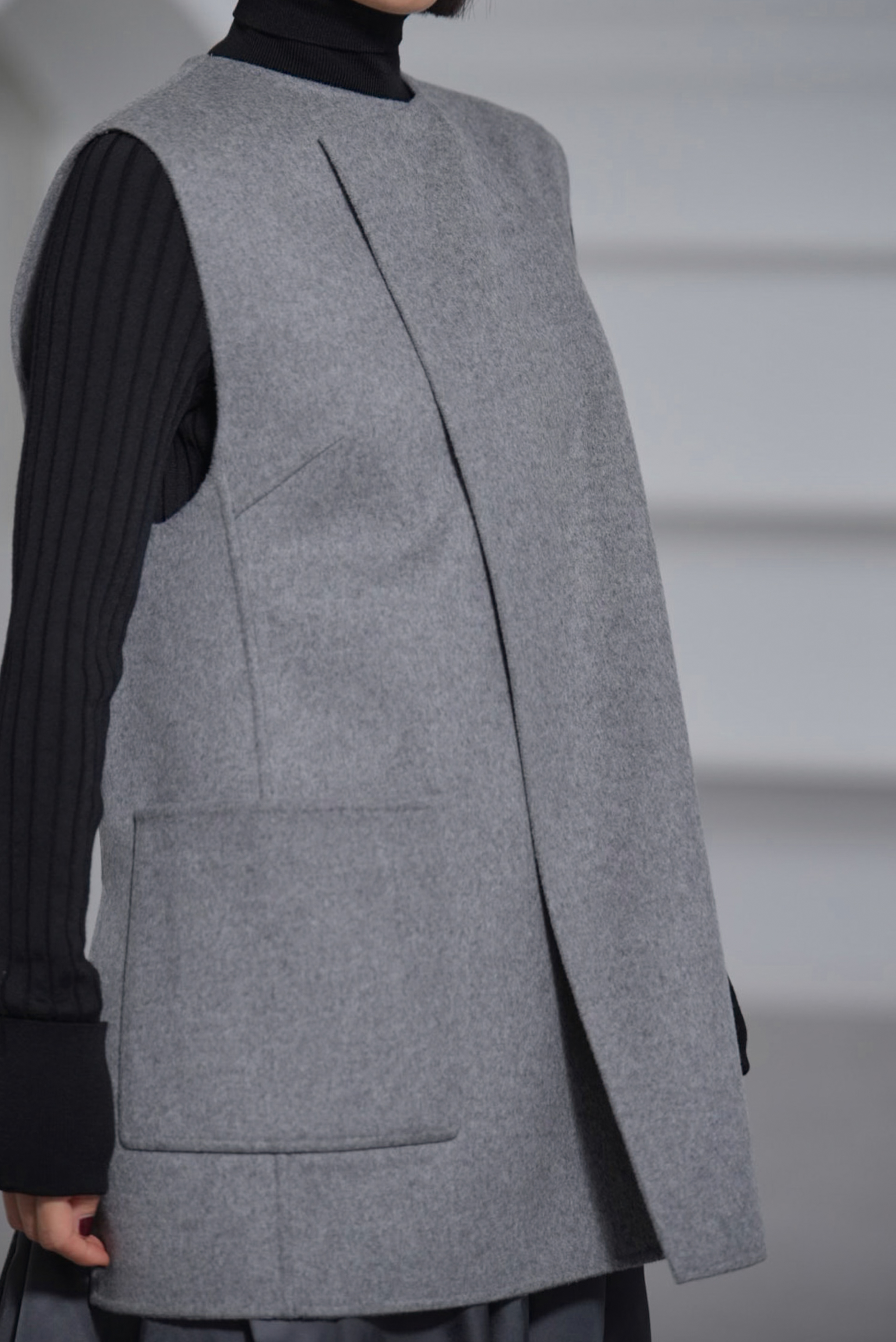 Nikita Wool Cashmere Grayの画像