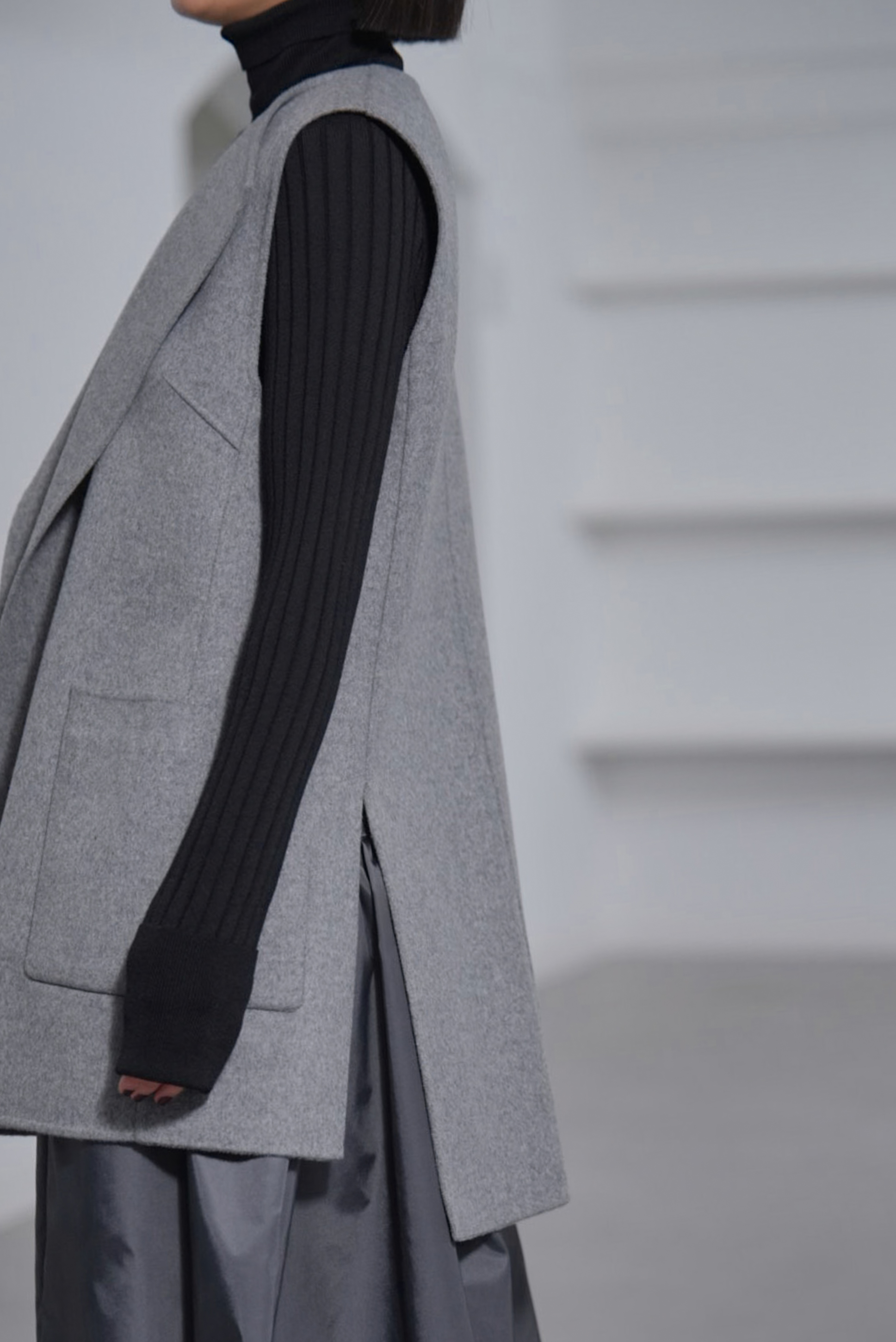 Nikita Wool Cashmere Grayの画像