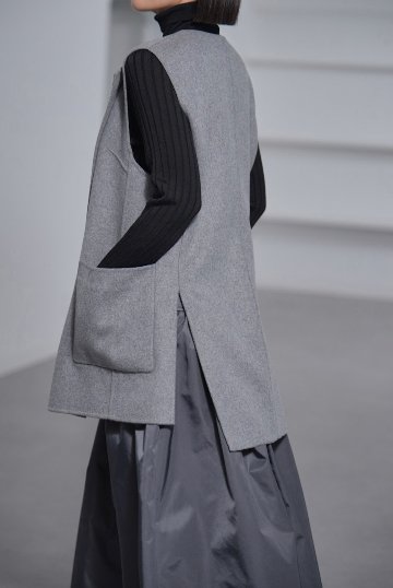 Nikita Wool Cashmere Grayの画像