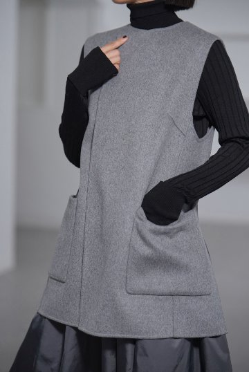 Nikita Wool Cashmere Grayの画像
