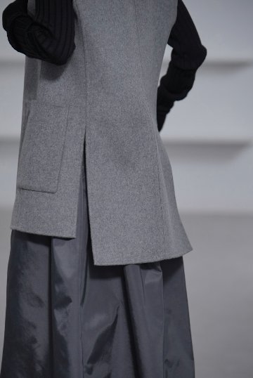 Nikita Wool Cashmere Grayの画像