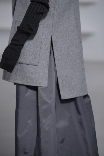 Nikita Wool Cashmere Grayの画像